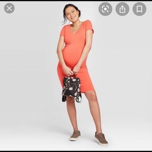 Isabel by Ingrid & Isabel NWT Coral T shirt dress